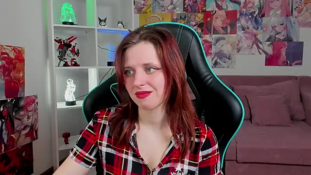 Chatroom XXX en direct de FreyaVey