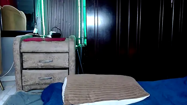 black_barbie4u Adlı Modelin Web Kamerası Şovu