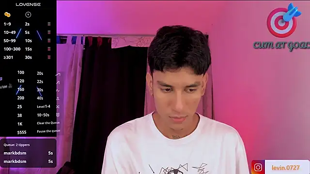 Chat +18 de Damien_Howard ao vivo