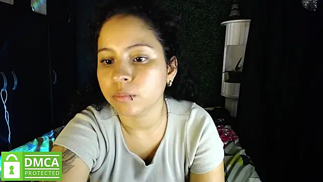 Mr_MrsCurien Live XXX chat