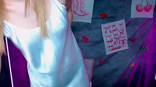 MademoiselleCl Chat XXX live