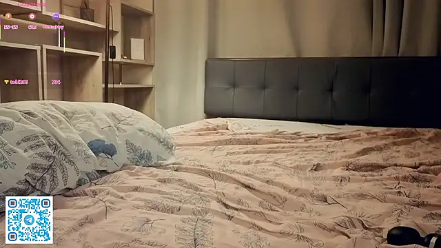 ClarissaMaheia: онлайн-секс-чат