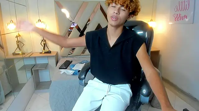 Anyelo_Twink – Live XXX-chat