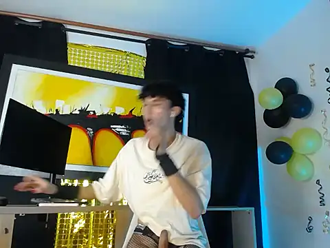 Chat +18 de jullian_ricci ao vivo