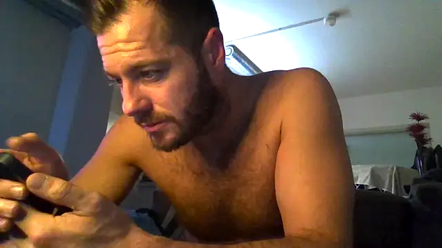 THE_CHEEKY_ALPHA's Live XXX Chat