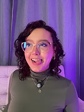 Chat +18 de kittysophie_ ao vivo