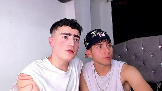 naughtysalomon__ Pertunjukan Webcam