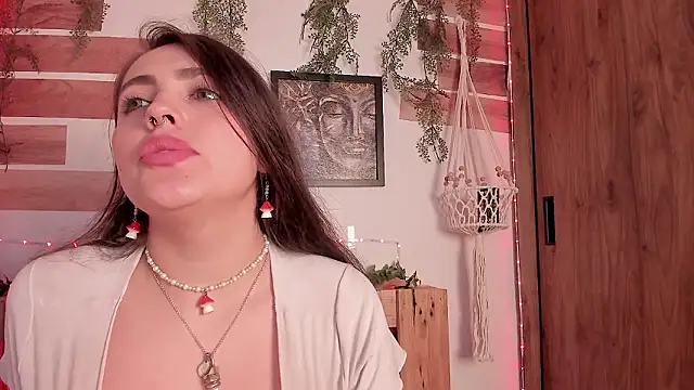 Chat +18 de llanna_ ao vivo