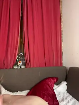 MyKittySayMeow 在線直播表演