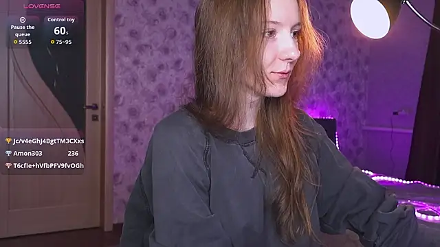 Why_me_stella's Live XXX Chat