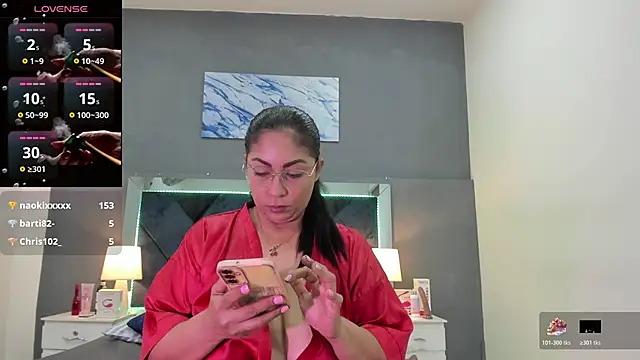 Chatroom XXX en direct de Lauralove_69