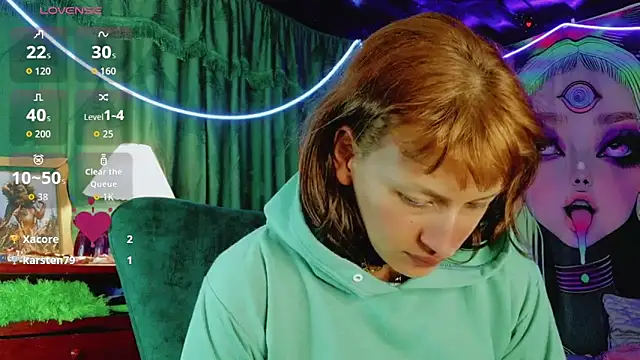 Summer_XO: διαδικτυακό σόου στην κάμερα