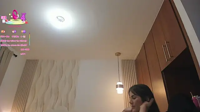 Chat XXX en directo de Luucyfer