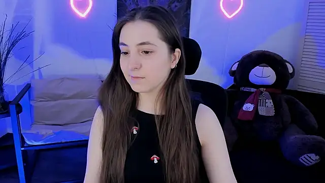 VirtuallVoyant 라  이브 XXX 채팅