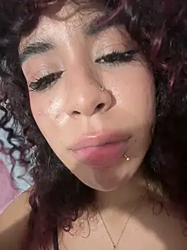 Woo_isDaphne 即時 XXX 聊天