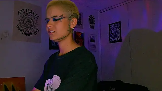 alex_one888: онлайн-секс-чат