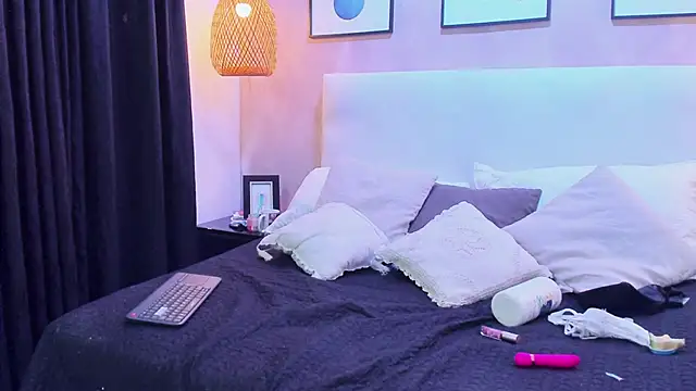 AnnyCruise149 Live XXX-Chat