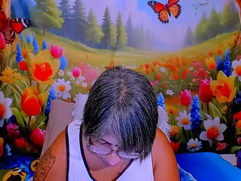 دردشة indianroxy الجنسية المباشرة