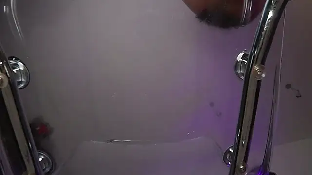 Katyerave Adlı Modelin Canlı XXX Sohbeti