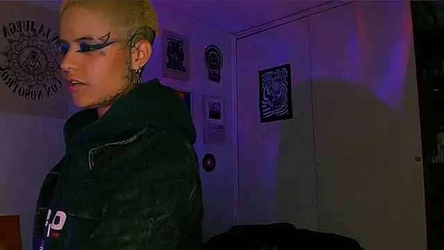 alex_one888 live XXX chat