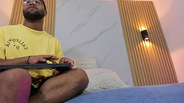 Jeus_Stanley Live XXX-chat