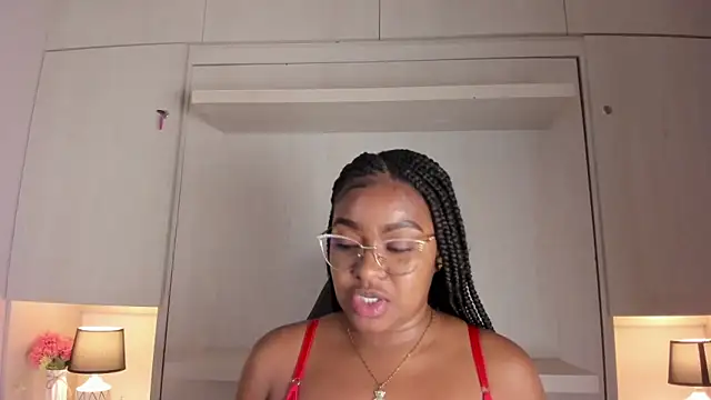 Chat XXX ao vivo de tamaraa_smiith