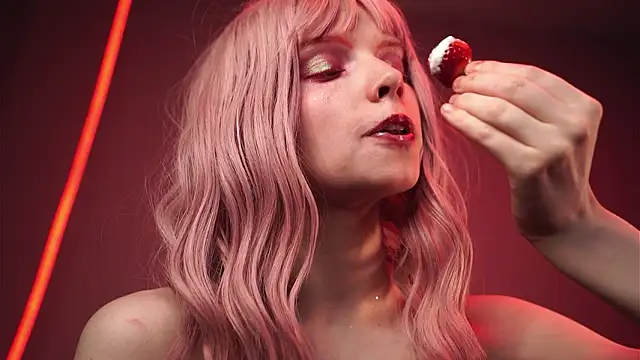 ginger_hugs Pertunjukan Webcam