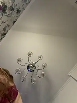 دردشة BellaSuns الجنسية المباشرة