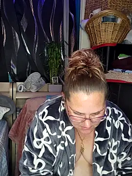 SexyNikki6969 Live XXX-chat