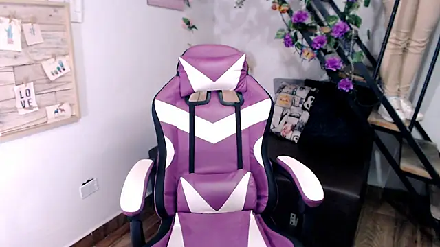 samantha_baby_ élő XXX-chatje