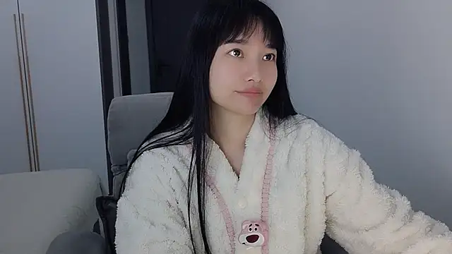 Lisa-3333's Live XXX Chat