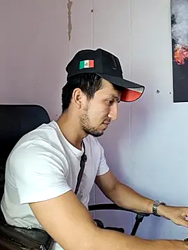 royalgirls_x: онлайн-секс-чат