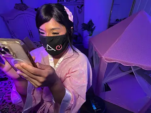 Onlypawzz Live XXX-chat