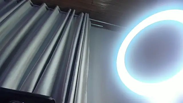 Chat +18 de artemis_nyx ao vivo