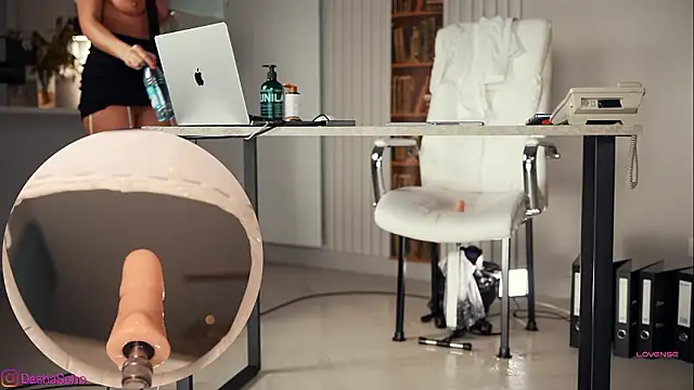 Chatroom XXX en direct de art_porno