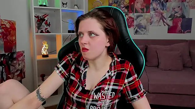 FreyaVey élő XXX-chatje