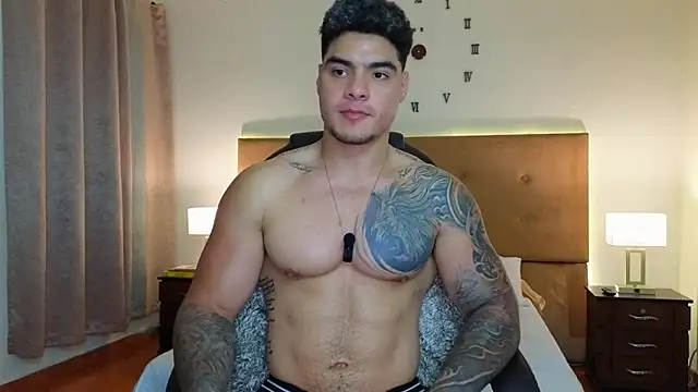 Chat +18 de Steven_Velez ao vivo