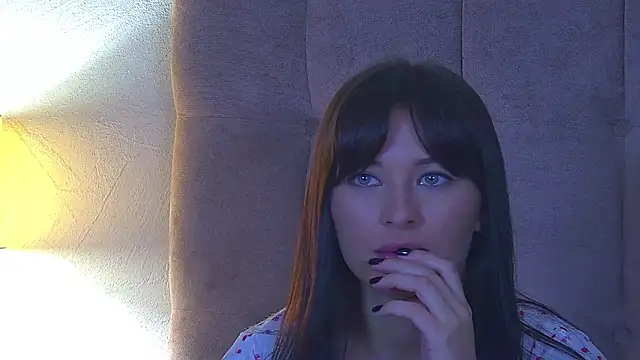 AlexandraBloomn Live XXX chat