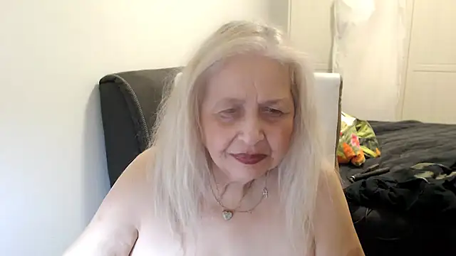 Chat +18 de SusiLifeXXX ao vivo