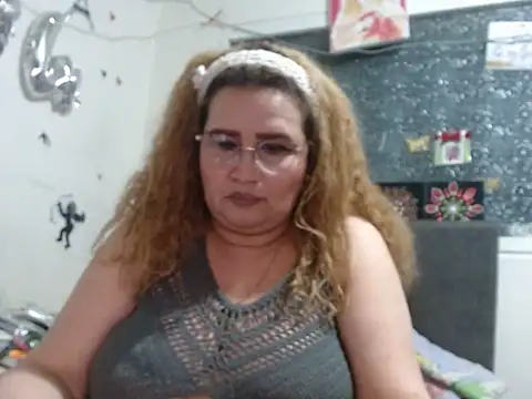 Perla1981-- Pertunjukan Webcam