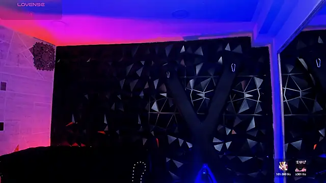 LiamDeep Adlı Modelin Canlı XXX Sohbeti