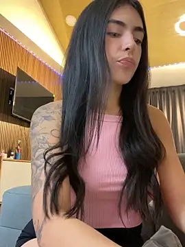 DaphneUwu লাইভ XXX চ্যাট