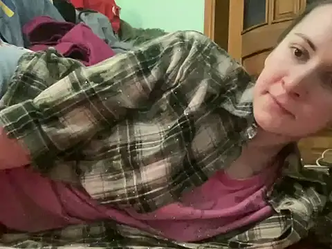 Show modela AngelTough20 na web-kameri