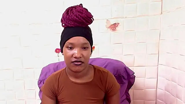 دردشة EroticSexyPrada الجنسية المباشرة