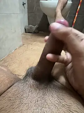 Manas1610 即時 XXX 聊天