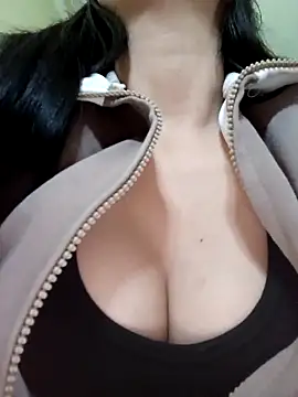 Lyly-68688 网络视讯表演