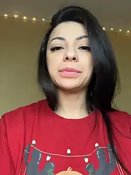 Онлайн чат XXX Layana_Ro