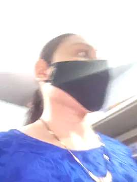 SaishaaのライブXXXチャット