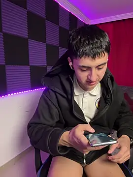 antonelaXantonysex's Live XXX Chat