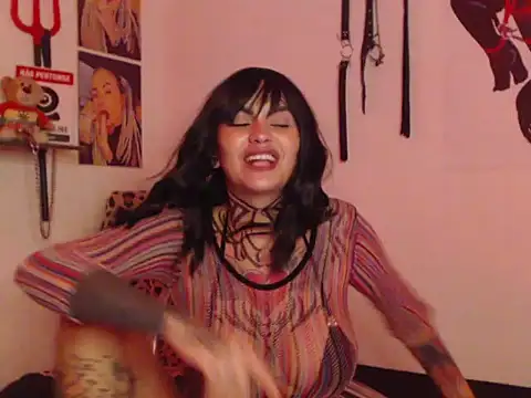 Perola__May's Live XXX Chat